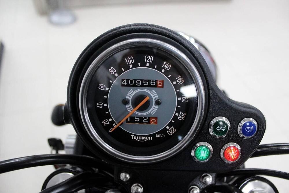 Triumph Bonneville T100 (2001 - 07) (6)