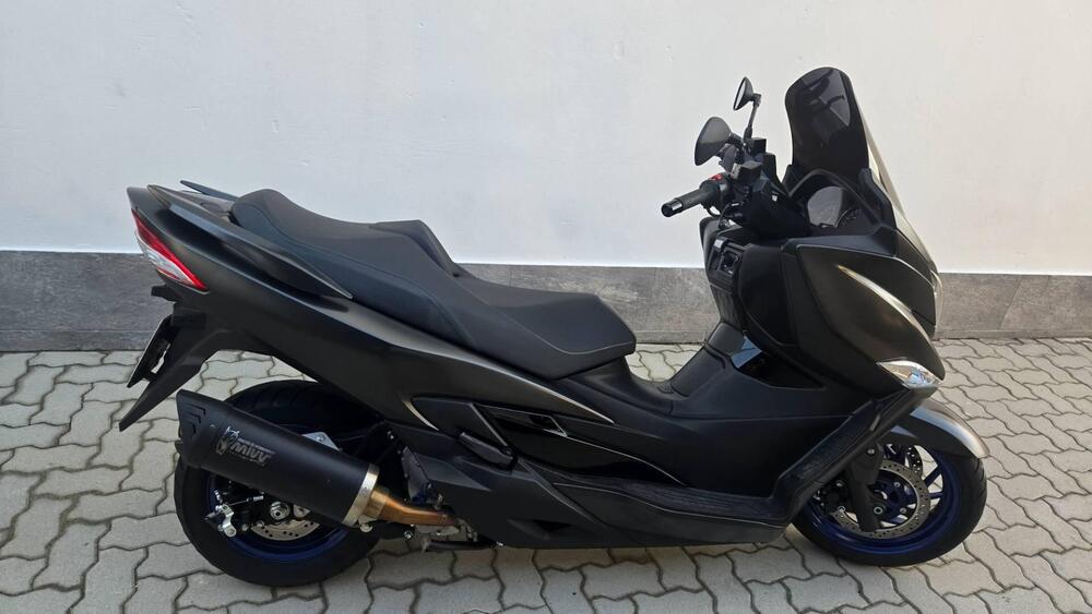 Suzuki Burgman 400 (2022 - 24) (4)