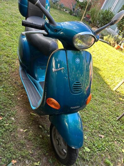 Vespa 50 ET2 (1997 - 98) usata