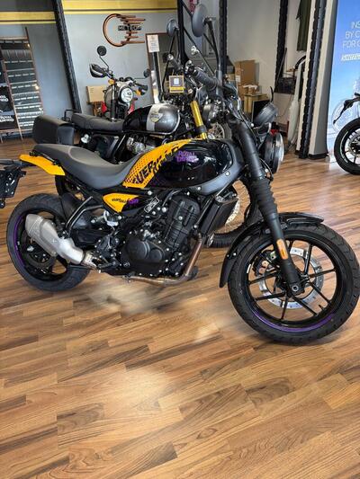 Royal Enfield Guerrilla 450 (2024 - 26) usata