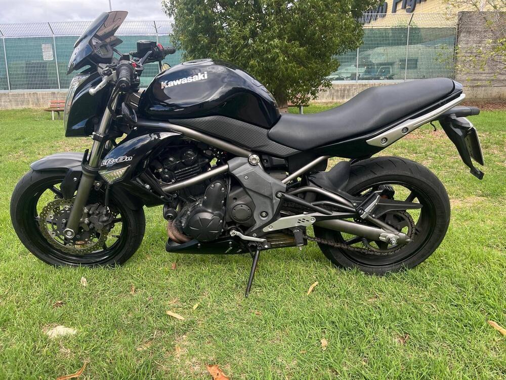 Kawasaki ER-6N (2009 - 11) (2)