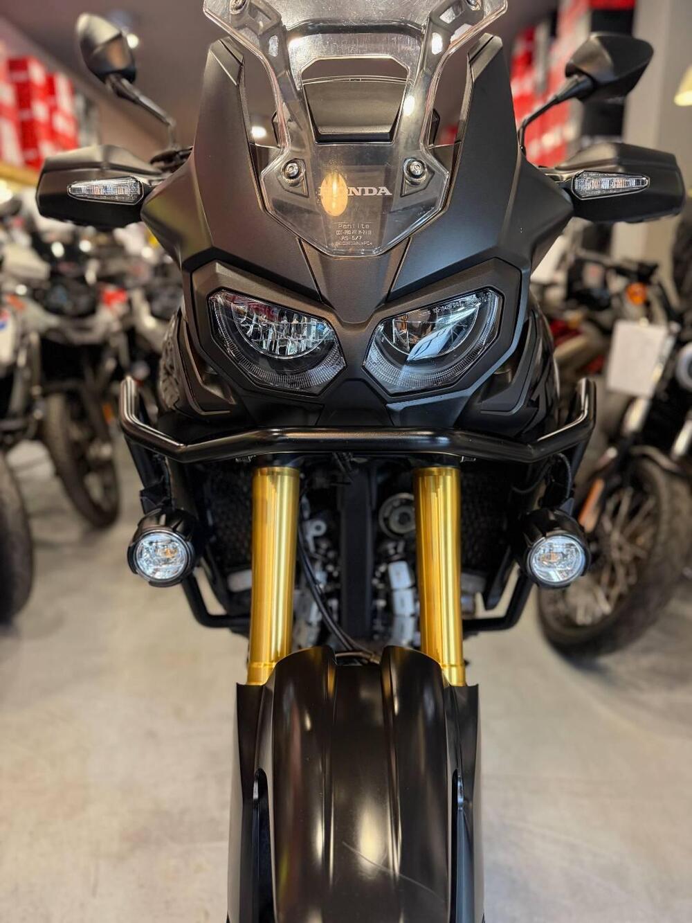 Honda Africa Twin CRF 1000L DCT ABS Travel Edition (2016 - 17) (4)