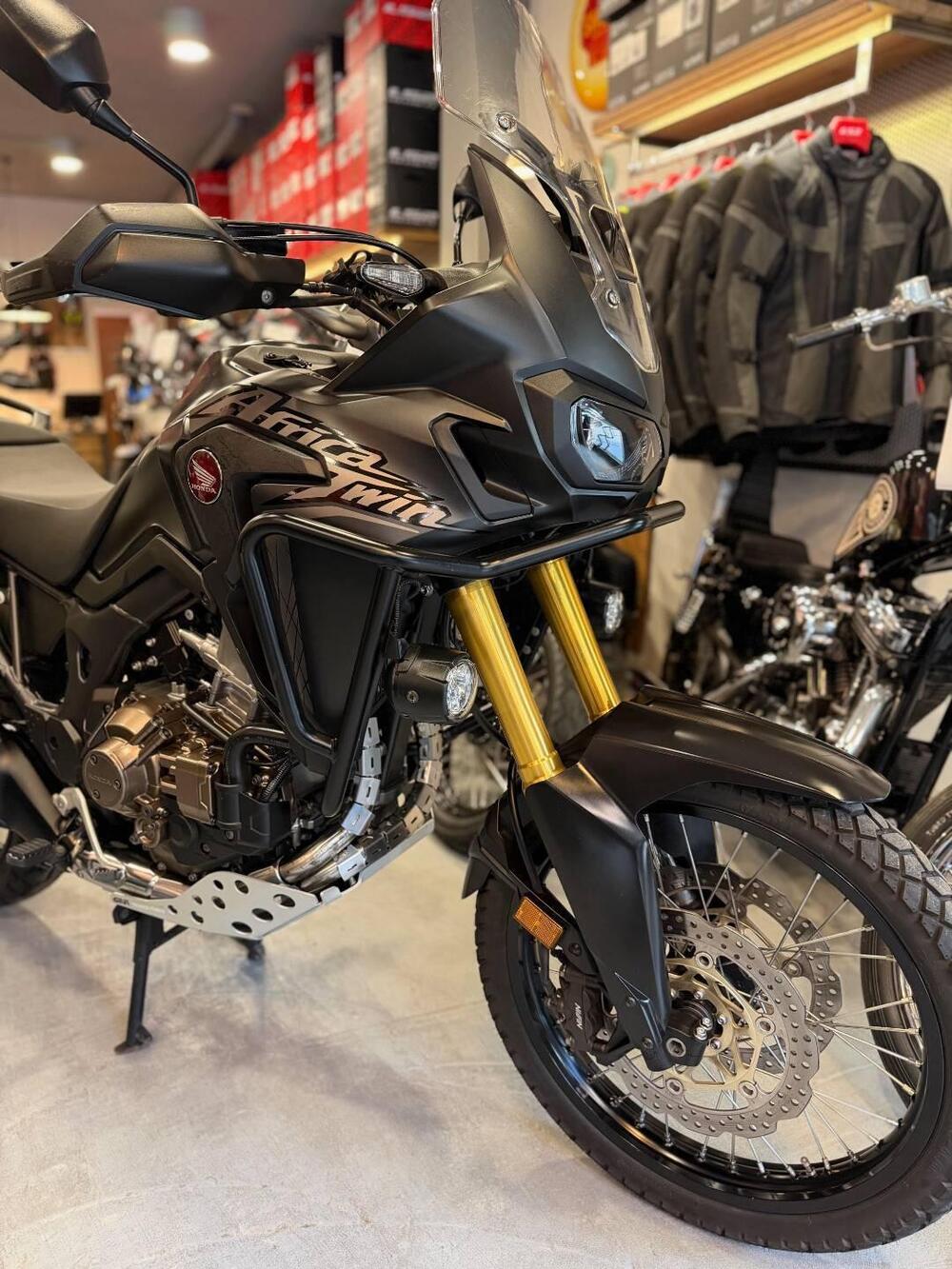 Honda Africa Twin CRF 1000L DCT ABS Travel Edition (2016 - 17) (6)