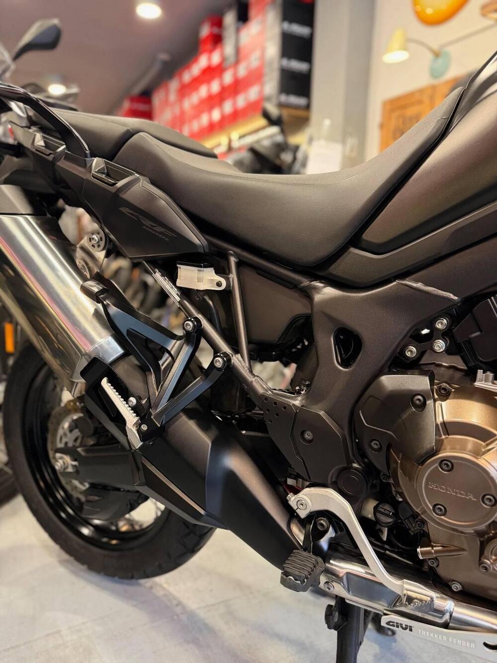 Honda Africa Twin CRF 1000L DCT ABS Travel Edition (2016 - 17) (9)