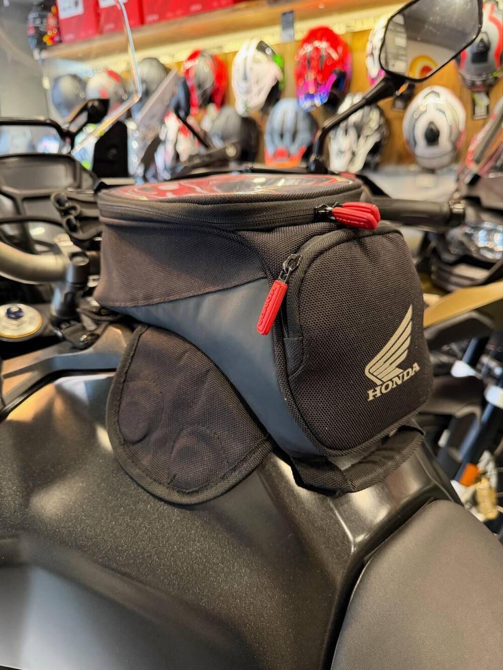 Honda Africa Twin CRF 1000L DCT ABS Travel Edition (2016 - 17) (20)