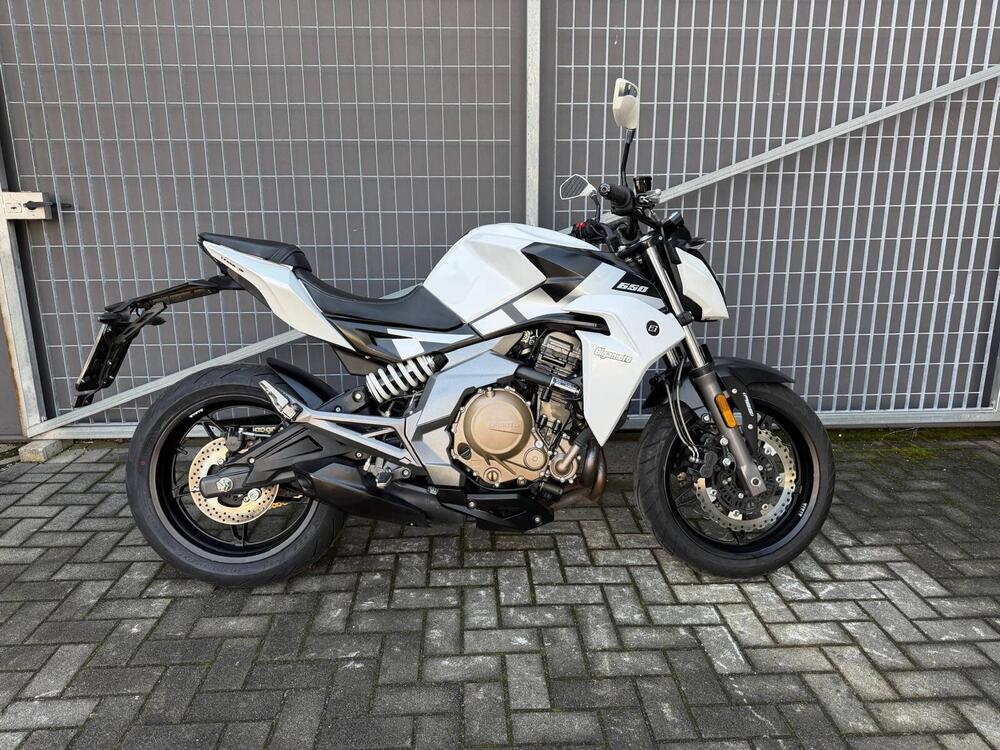 CFMOTO 650NK (2019 - 20)