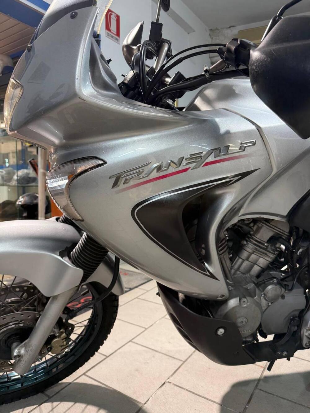 Honda Transalp XL 650V (2005 - 06) (7)