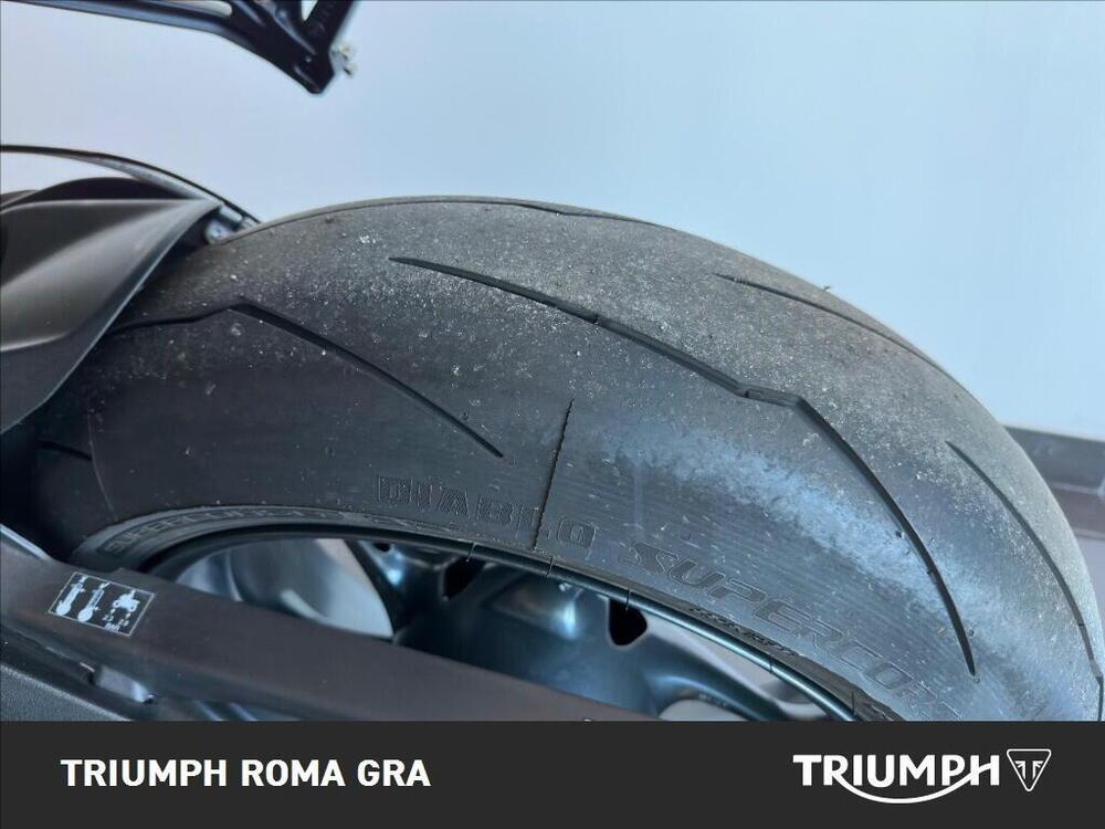 Triumph Street Triple 765 RS (2023 - 26) (15)
