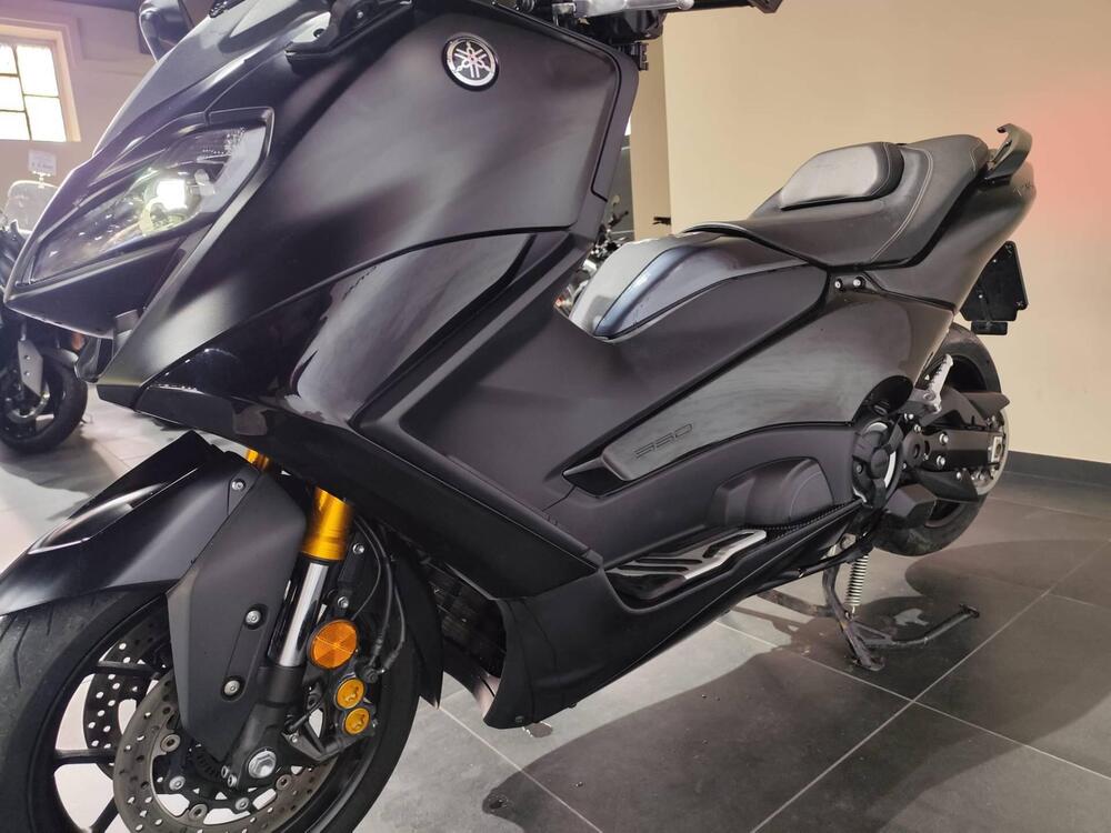 Yamaha T-Max 560 (2022 - 24) (5)