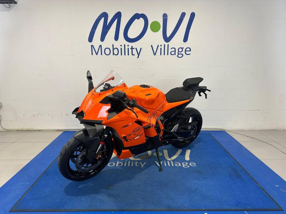 KTM 990 RC R (2026) (6)