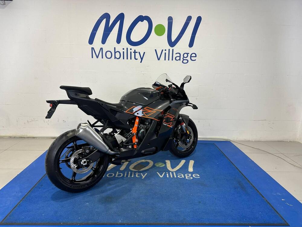 KTM 990 RC R (2026) (2)