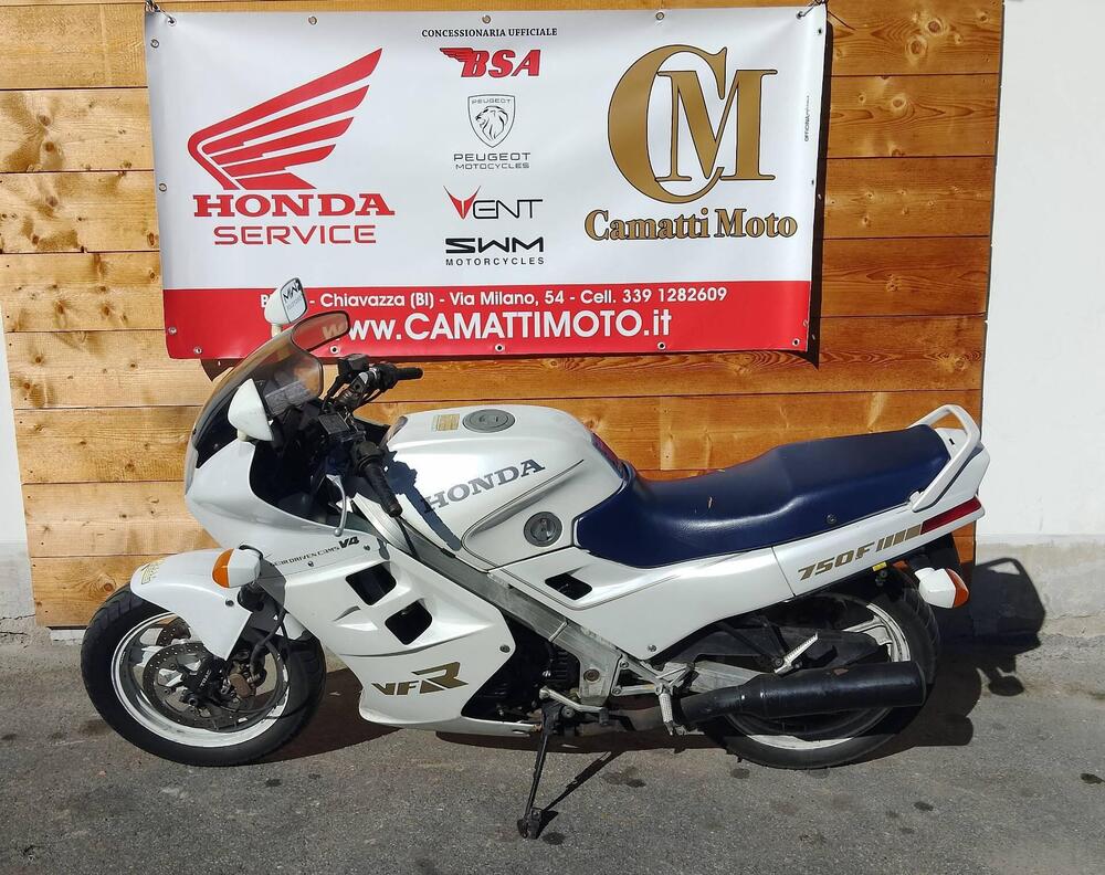 Honda vfr 750 (2)