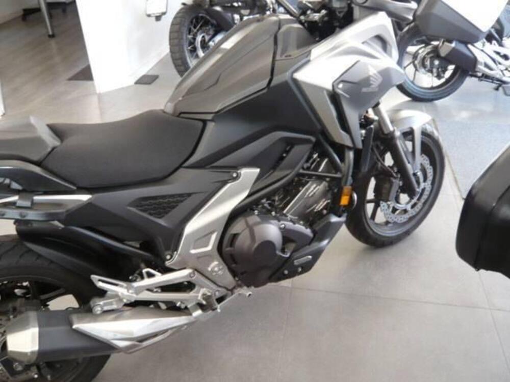 Honda NC 750 X DCT Urban (2021 - 24) (4)