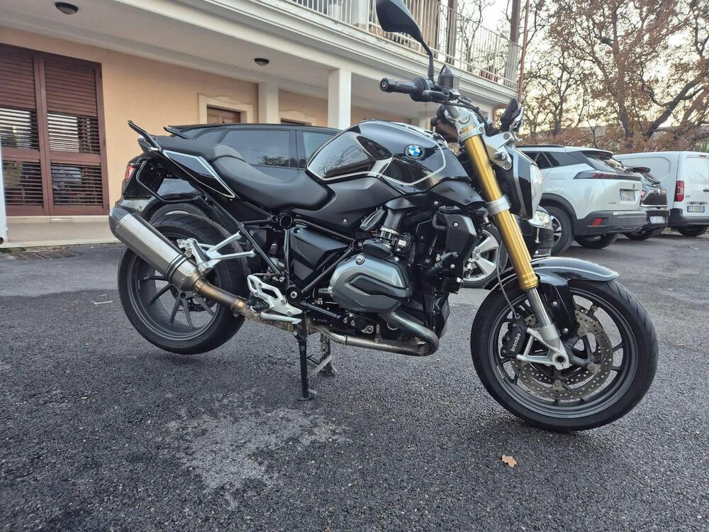 Bmw R 1200 R Black Edition (2017 - 18) (3)