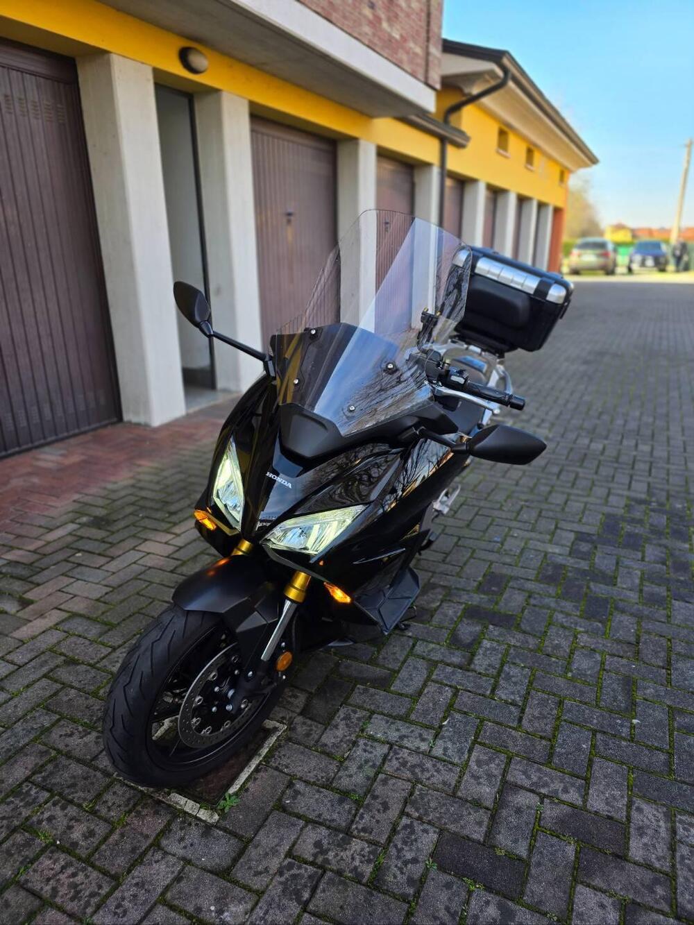 Honda Forza 750 DCT (2021 - 24) (5)