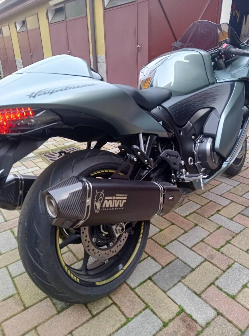 Suzuki GSX 1300 R Hayabusa (2025) (4)