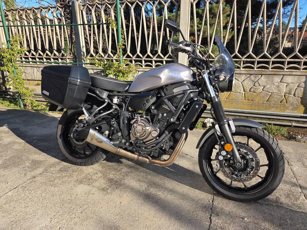 Yamaha XSR 700 ABS (2016 - 20) (2)