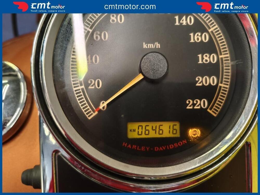 Harley-Davidson 1584 Road King Classic (2007 - 10) - FLHRC (11)