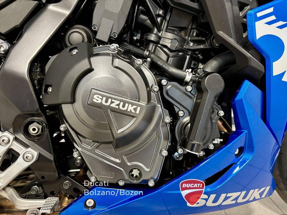 Suzuki GSX-8R (2024 - 26) (9)