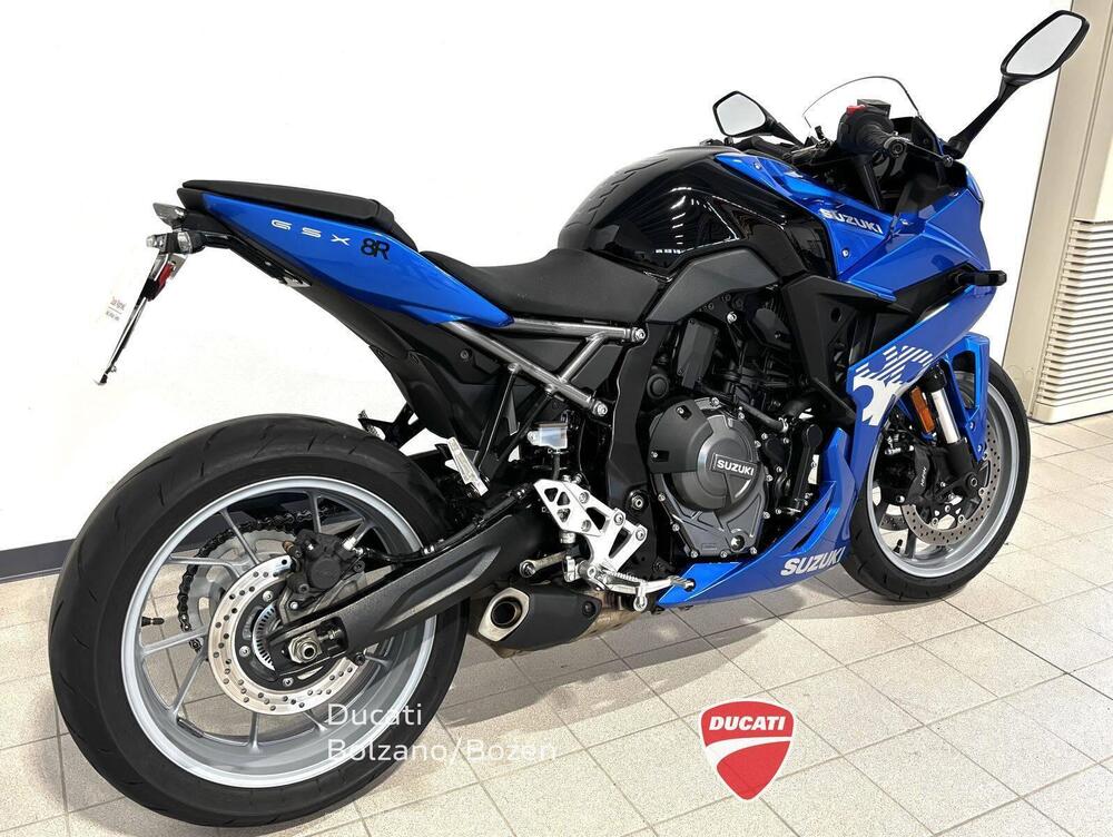 Suzuki GSX-8R (2024 - 26) (2)