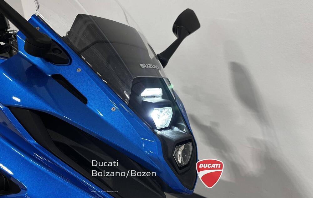 Suzuki GSX-8R (2024 - 26) (12)