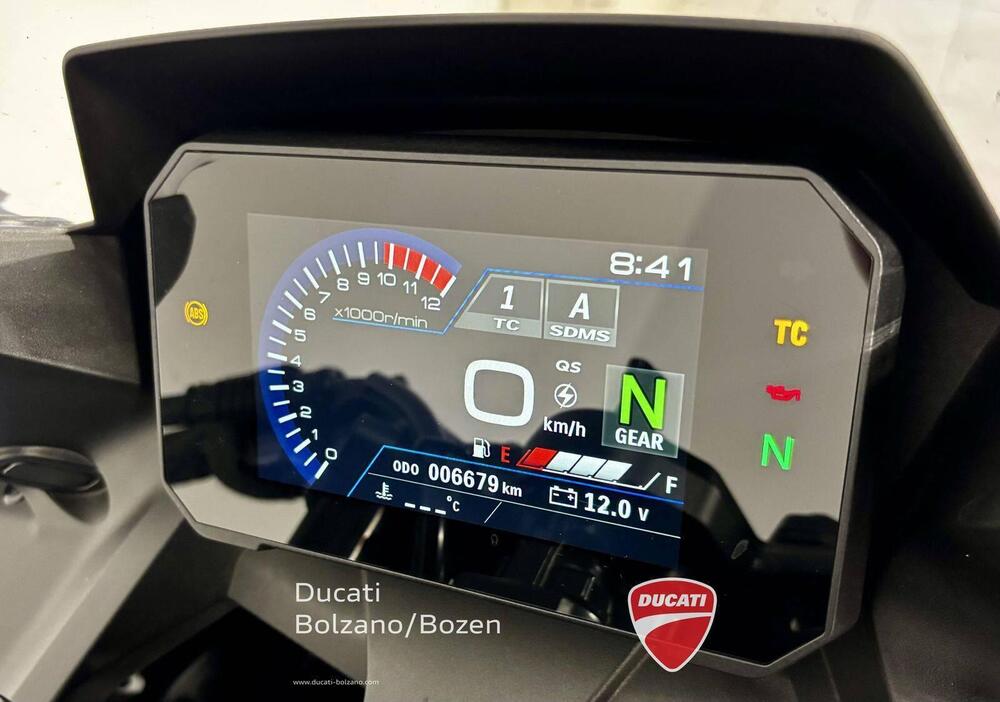 Suzuki GSX-8R (2024 - 26) (7)