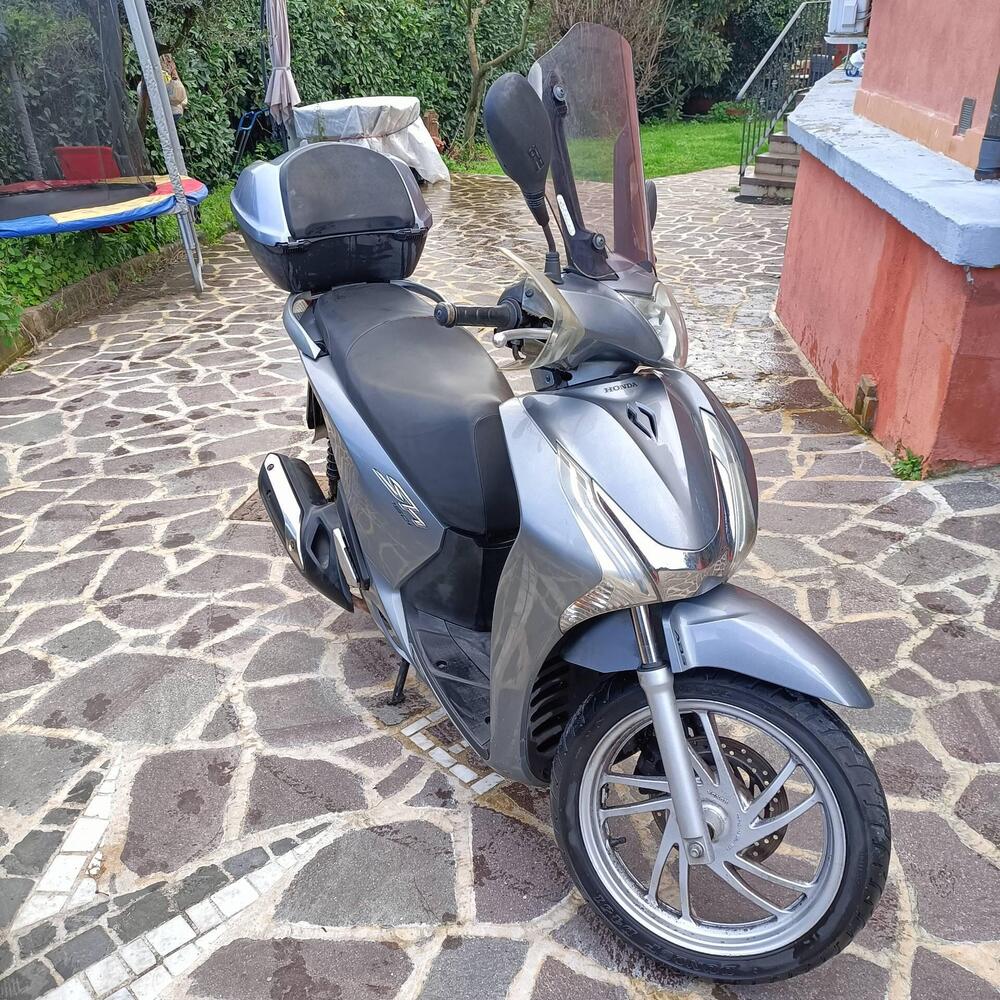 Honda SH 150 i ABS (2013 - 16) (2)