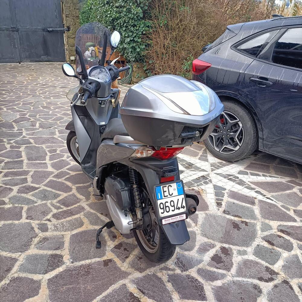 Honda SH 150 i ABS (2013 - 16) (4)