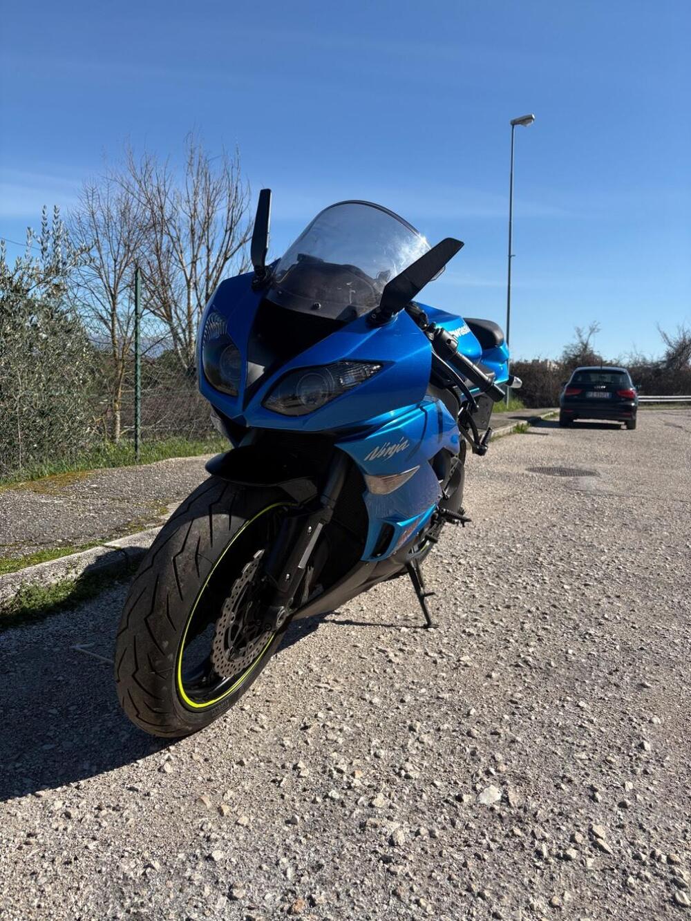 Kawasaki Ninja 600 ZX-6R (2009 - 16) (2)