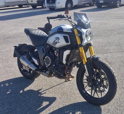 CFMOTO 700CL-X Heritage (2021 - 26) usata