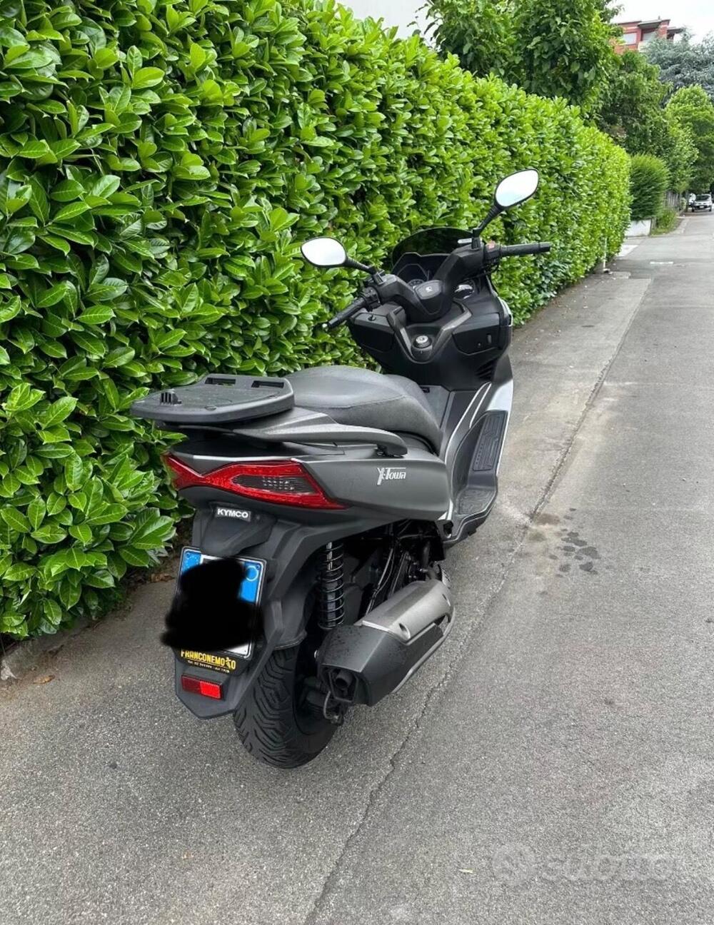 Kymco X-Town 300i ABS (2016 - 20) (2)