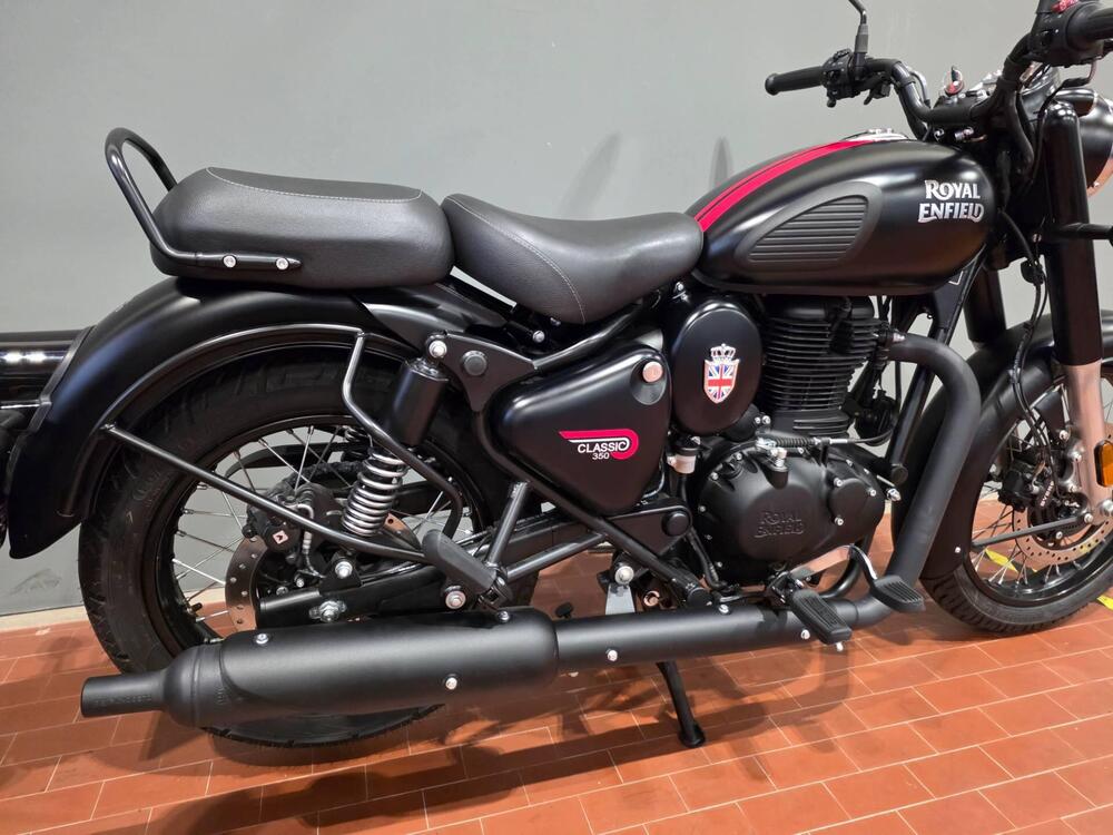 Royal Enfield Classic 350 (2021 - 26) (5)