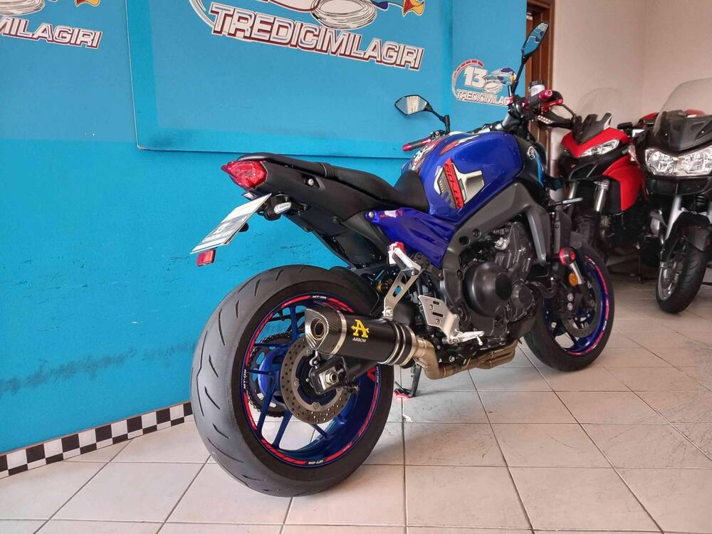 Yamaha MT-09 (2021 - 23) (3)
