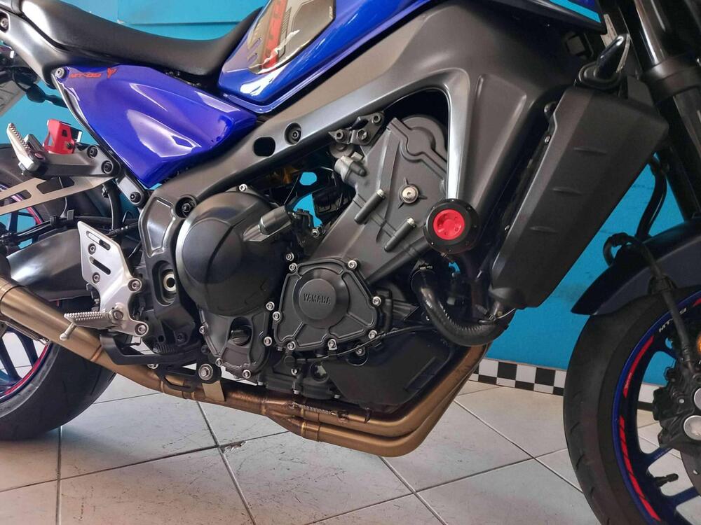 Yamaha MT-09 (2021 - 23) (10)