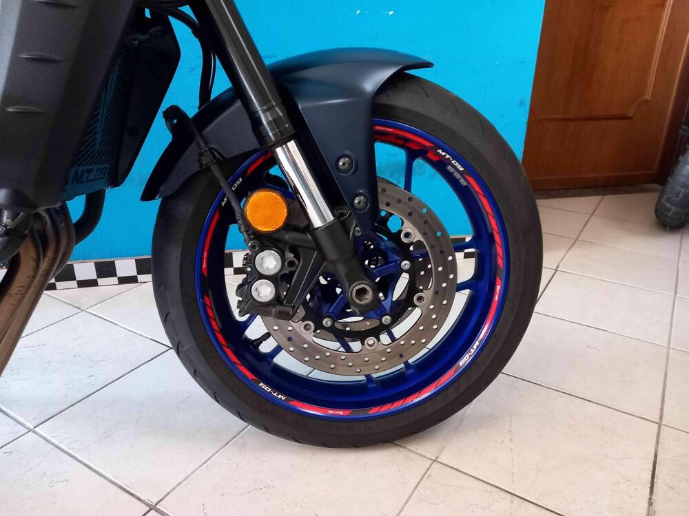 Yamaha MT-09 (2021 - 23) (12)