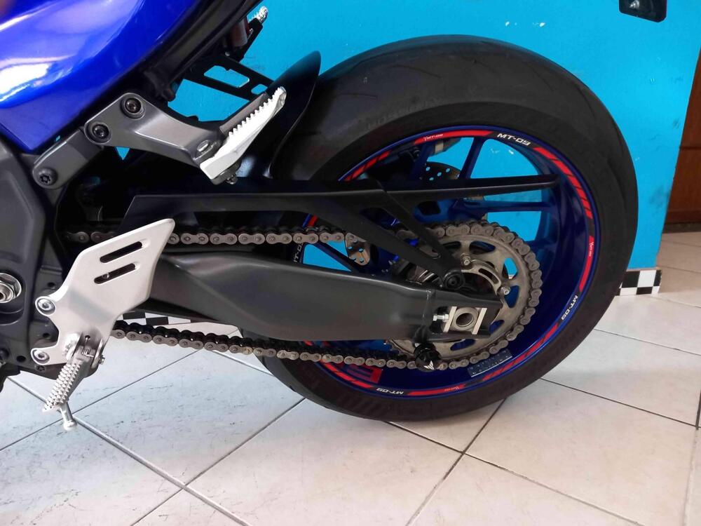 Yamaha MT-09 (2021 - 23) (18)
