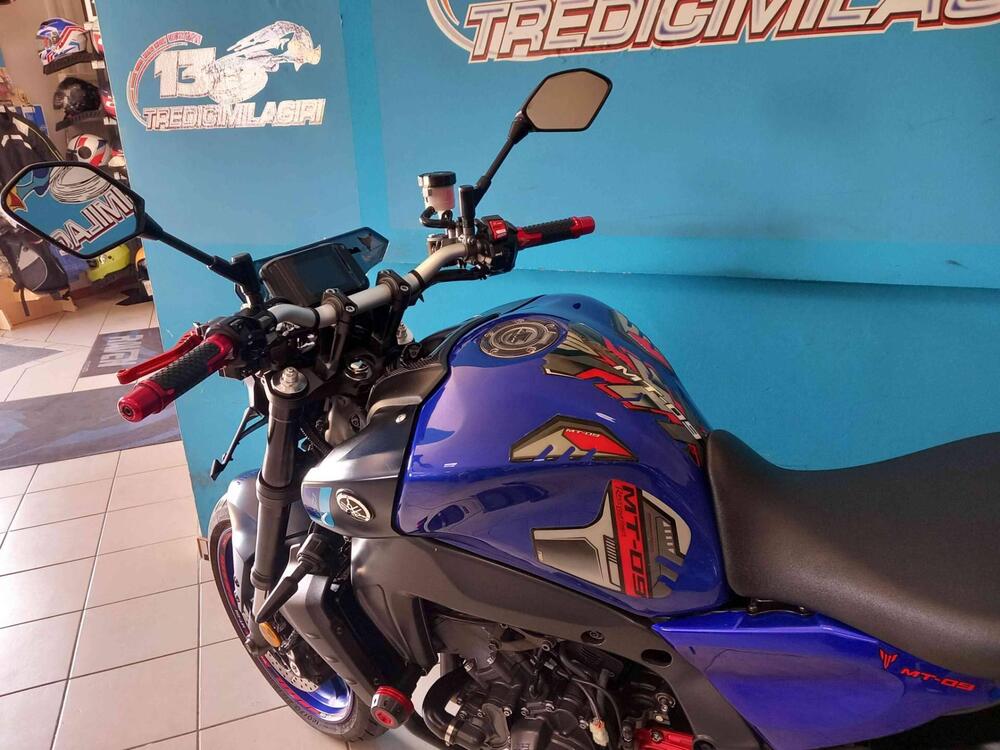 Yamaha MT-09 (2021 - 23) (15)