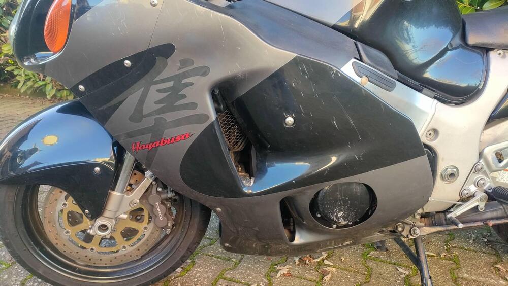 Suzuki GSX 1300 R Hayabusa (1999 - 06) (7)