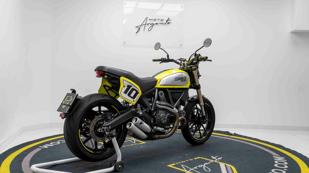 Ducati Scrambler 800 Flat Track Pro (2016 - 17) (3)