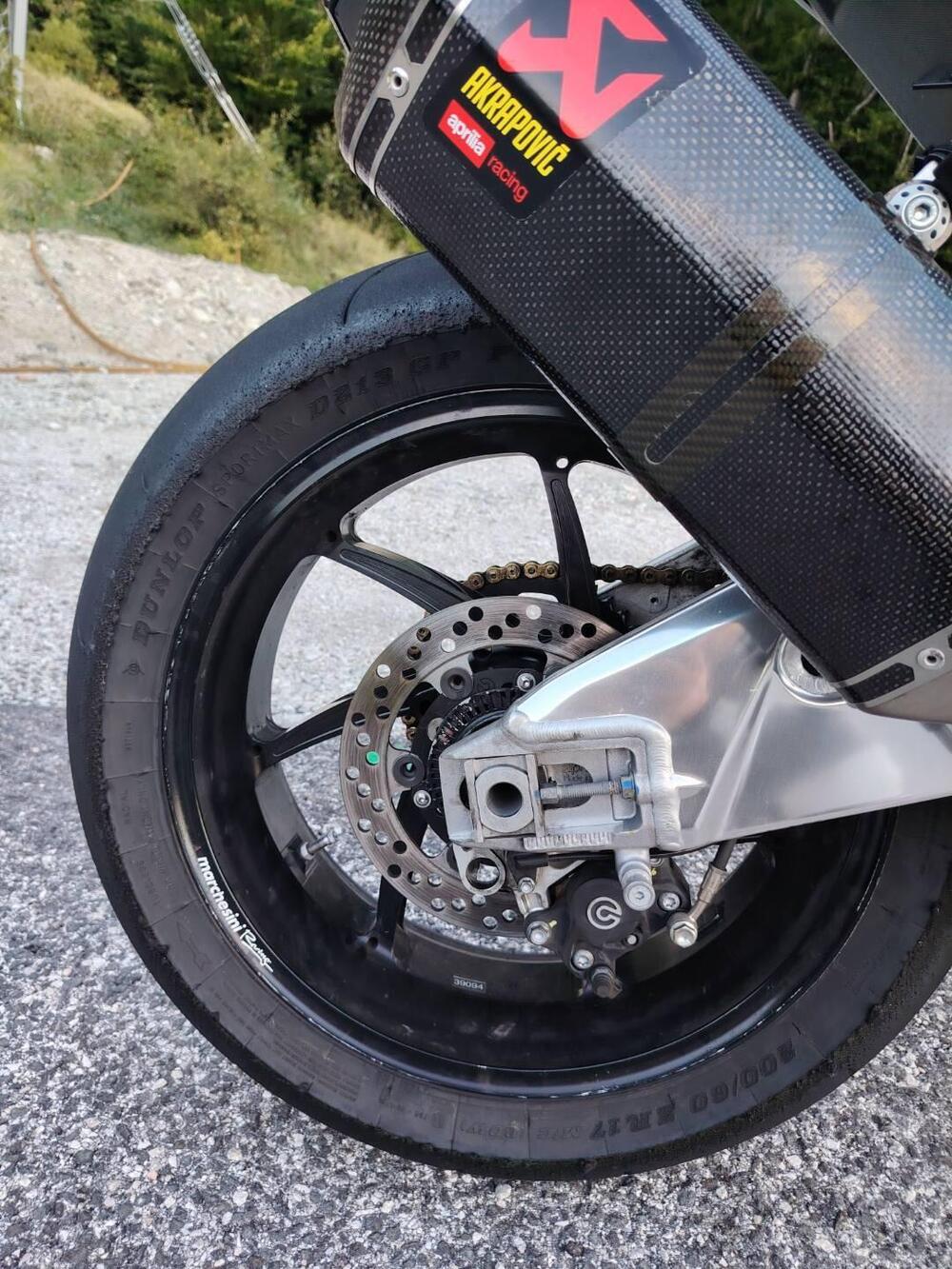 Aprilia RSV4 1100 Factory (2019 - 20) (5)