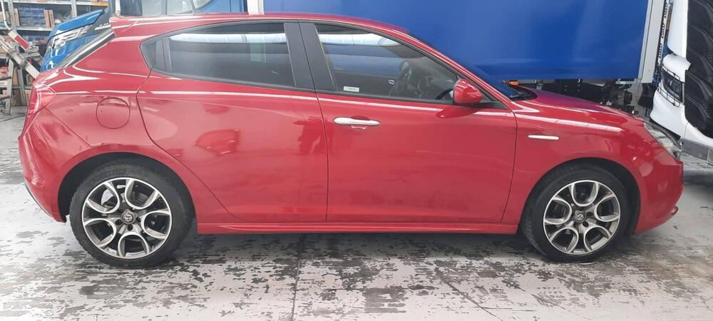 Alfa Romeo Giulietta usata a Monza e Brianza (7)