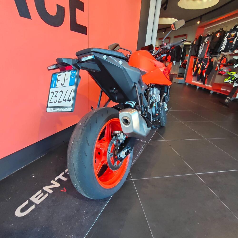 KTM 990 Duke (2024 - 26) (5)