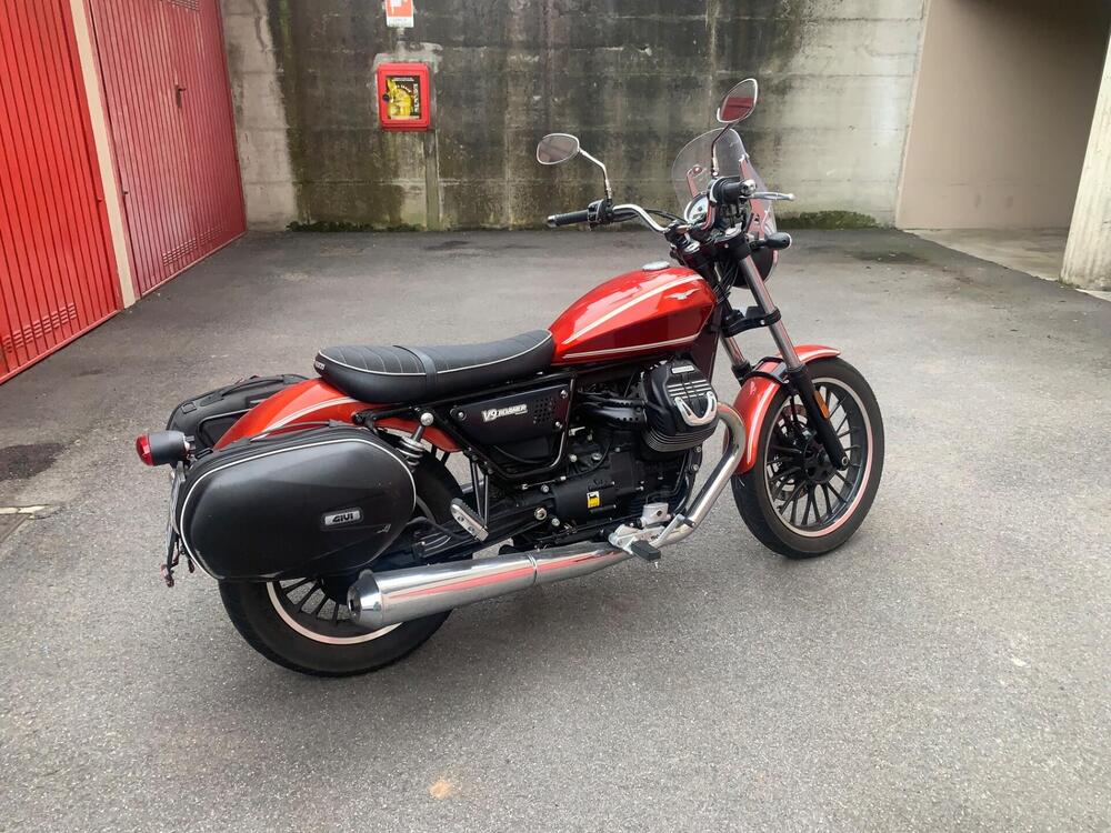 Moto Guzzi V9 Roamer (2016 - 18)
