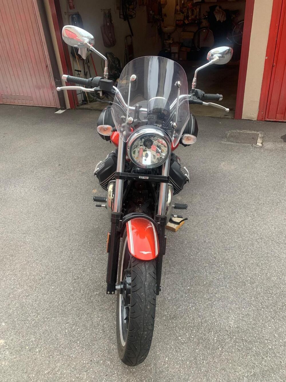 Moto Guzzi V9 Roamer (2016 - 18) (3)