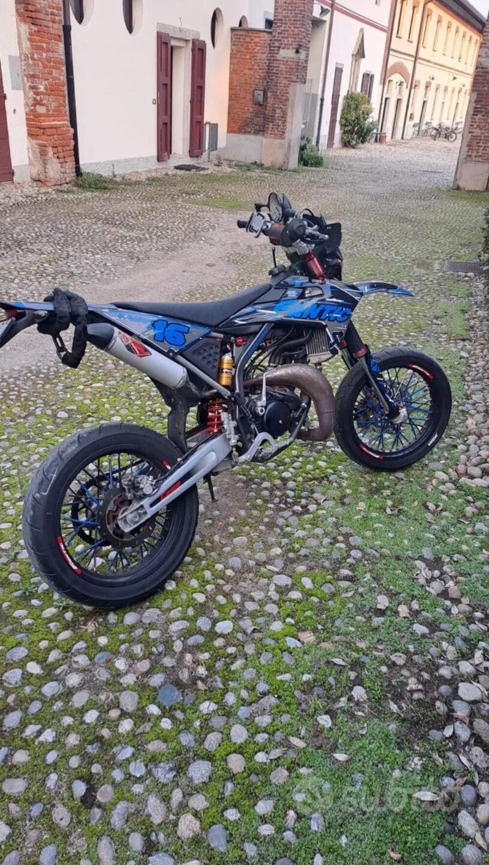 Fantic Motor Motard 50 M Casa 2t (2018) (5)