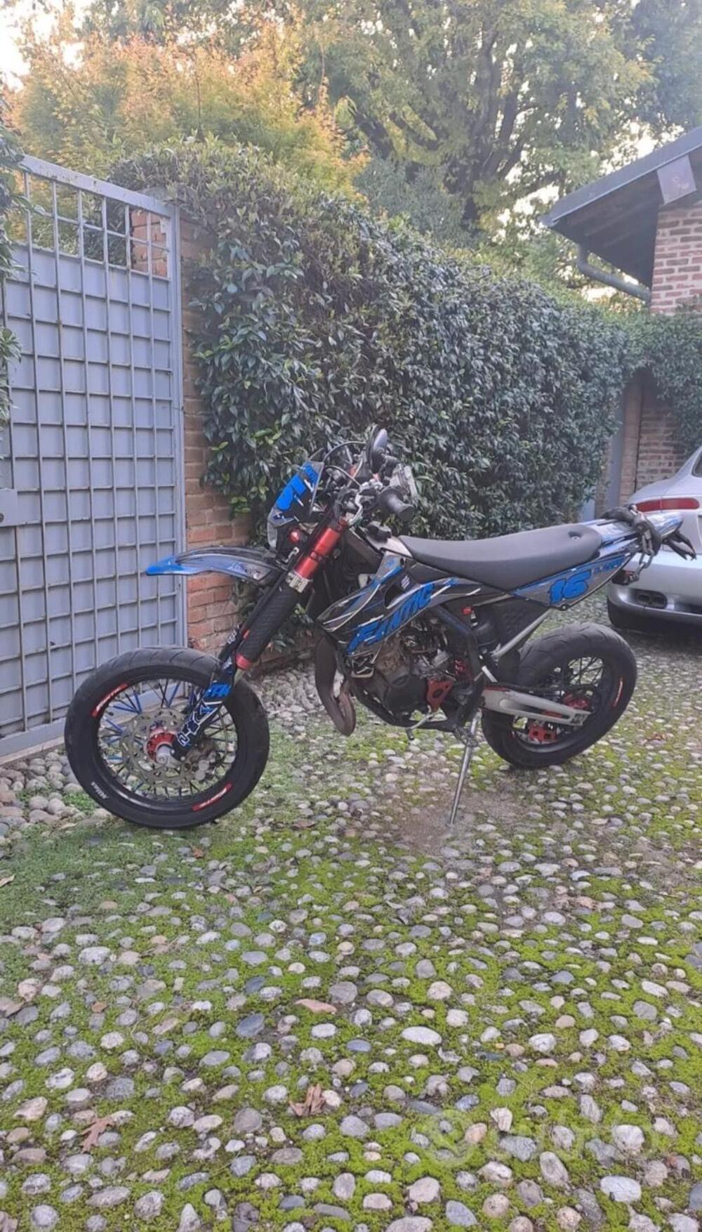 Fantic Motor Motard 50 M Casa 2t (2018) (6)