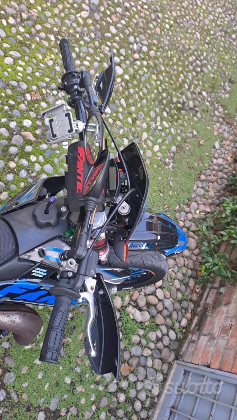 Fantic Motor Motard 50 M Casa 2t (2018) (7)