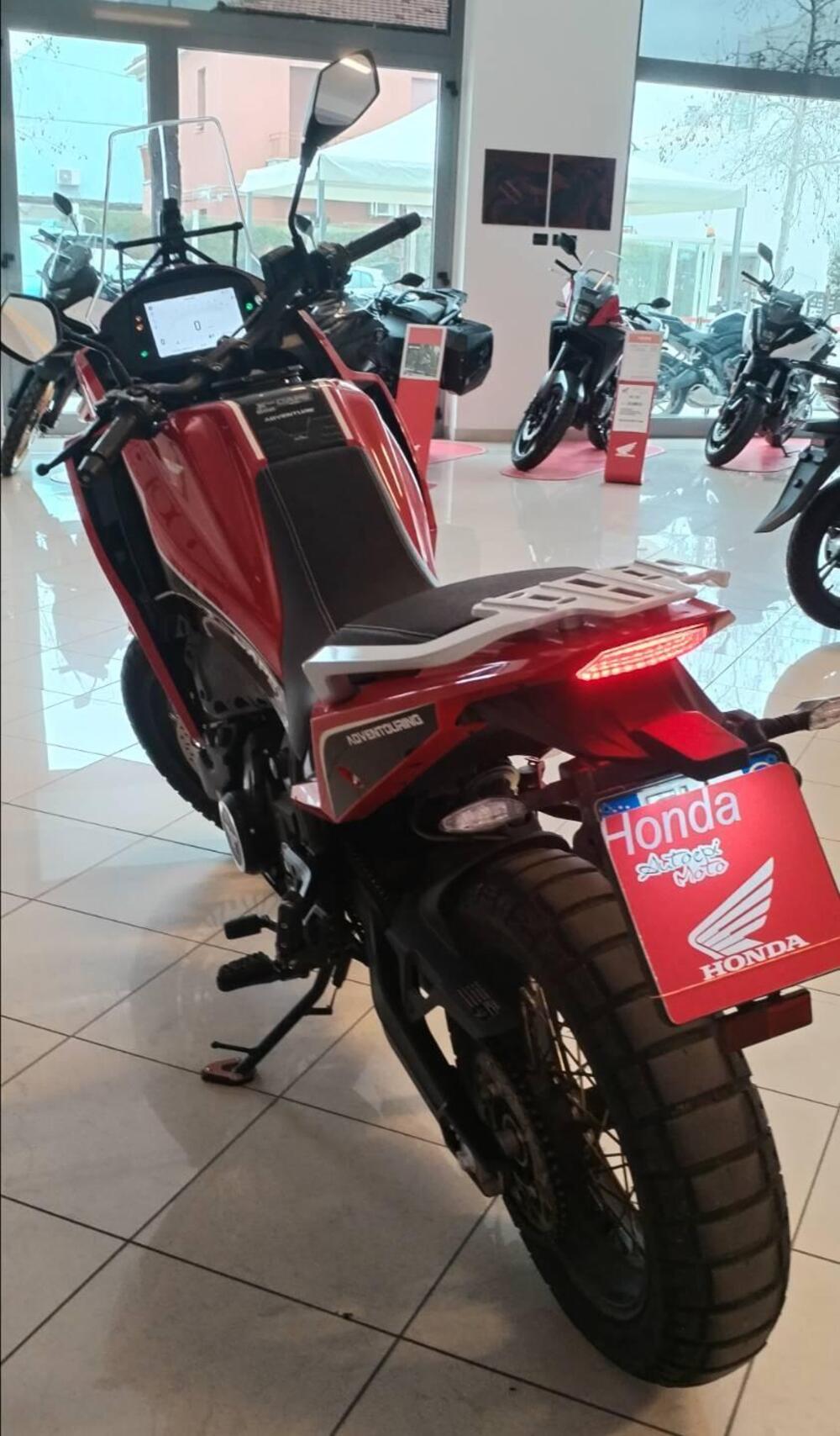 Moto Morini X-Cape 650 (2021 - 26) (2)