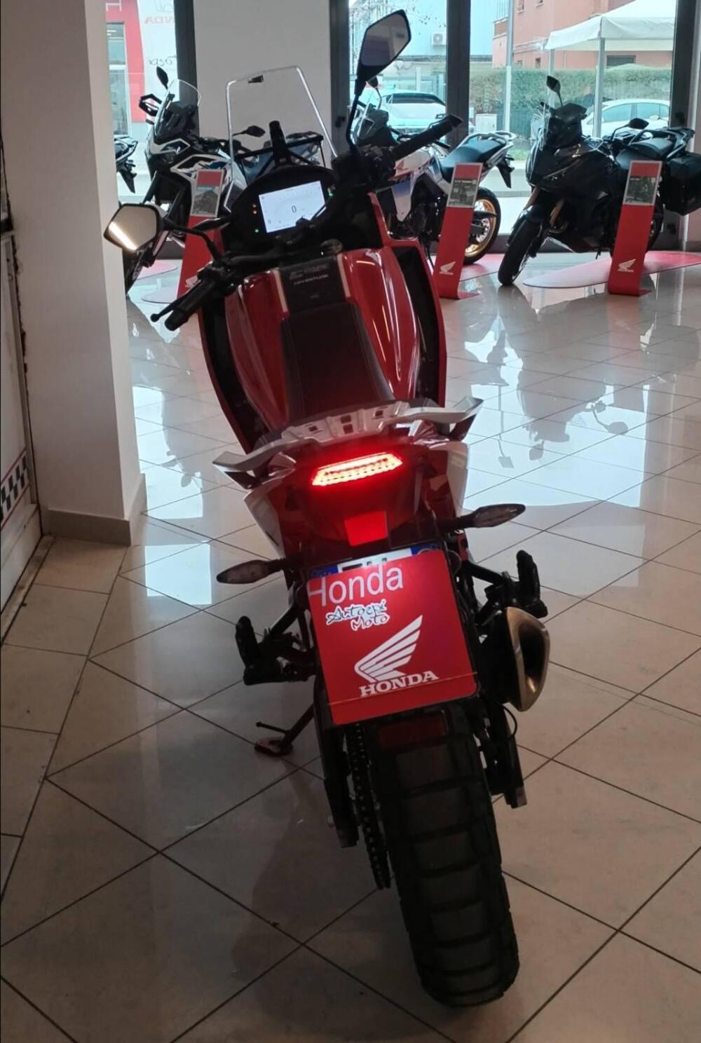 Moto Morini X-Cape 650 (2021 - 26) (3)