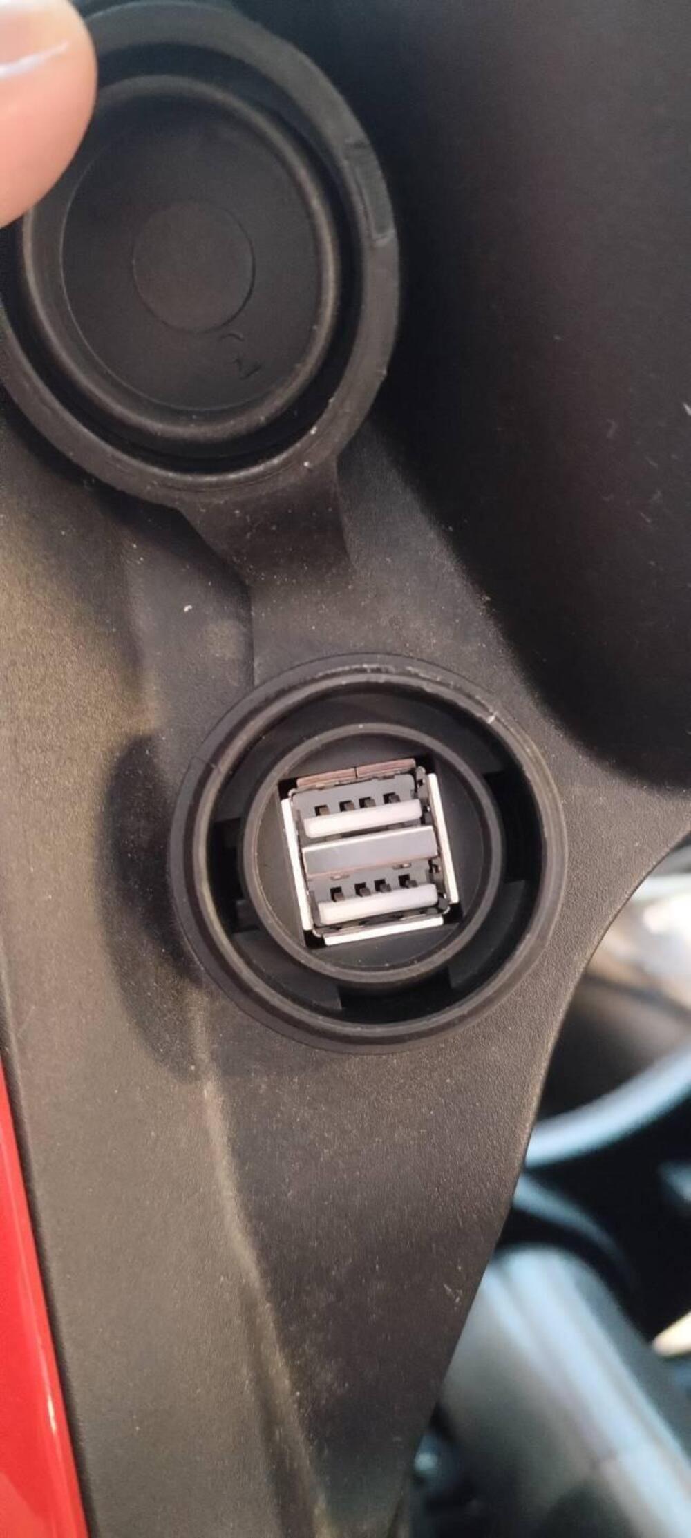 Moto Morini X-Cape 650 (2021 - 26) (10)